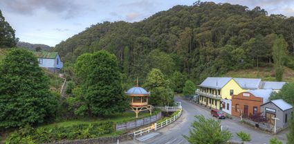 Walhalla - VIC (PBH4 00 1108)